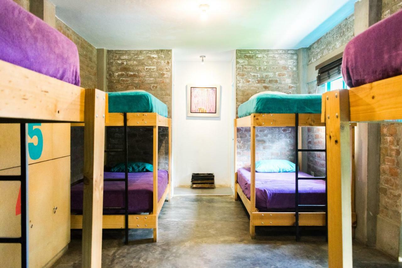 The Upcycled Hostel Huacachina イカ エクステリア 写真