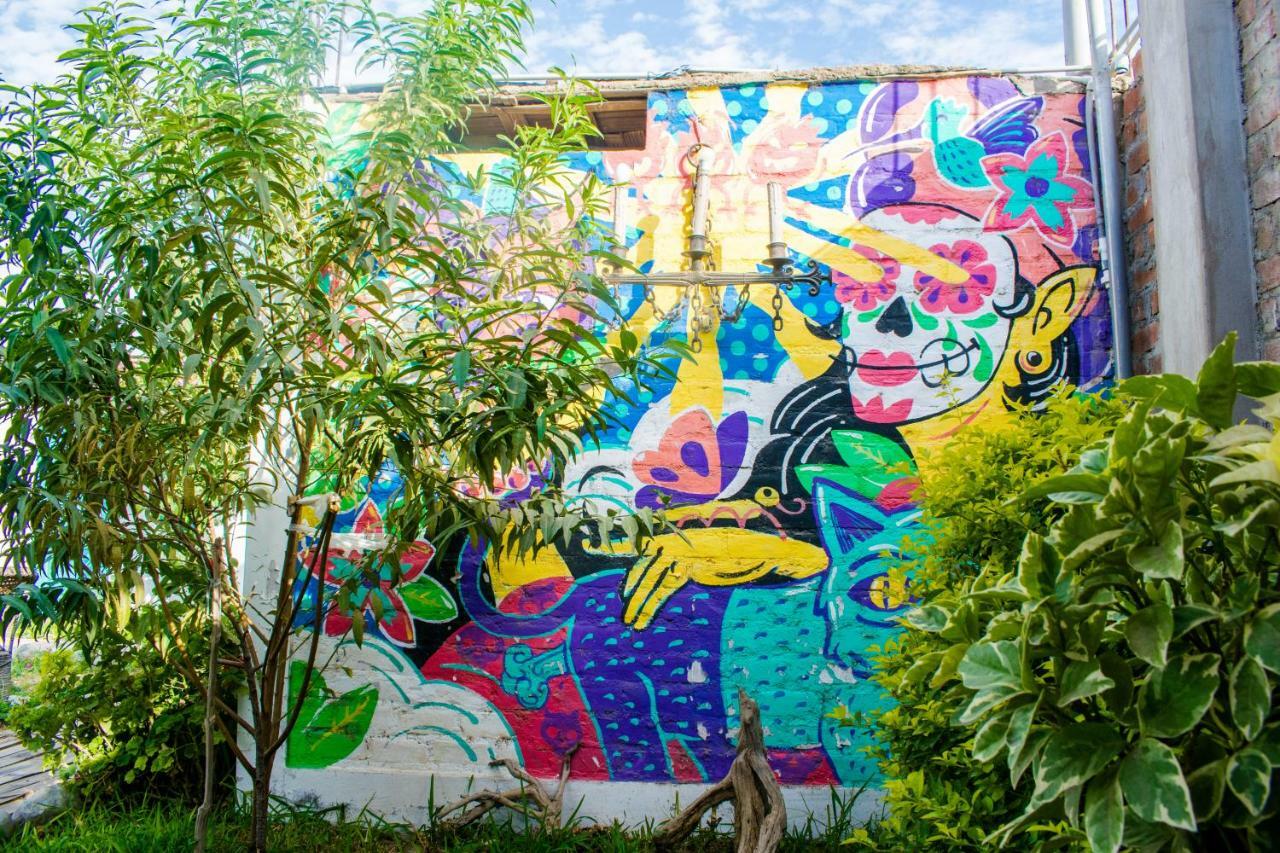 The Upcycled Hostel Huacachina イカ エクステリア 写真