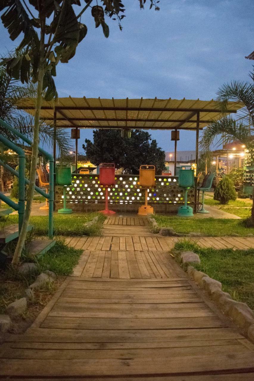 The Upcycled Hostel Huacachina イカ エクステリア 写真